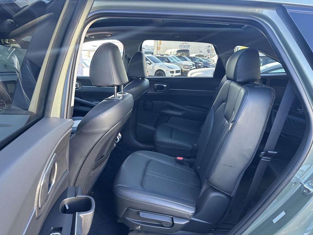 used 2024 Kia Sorento car, priced at $33,888