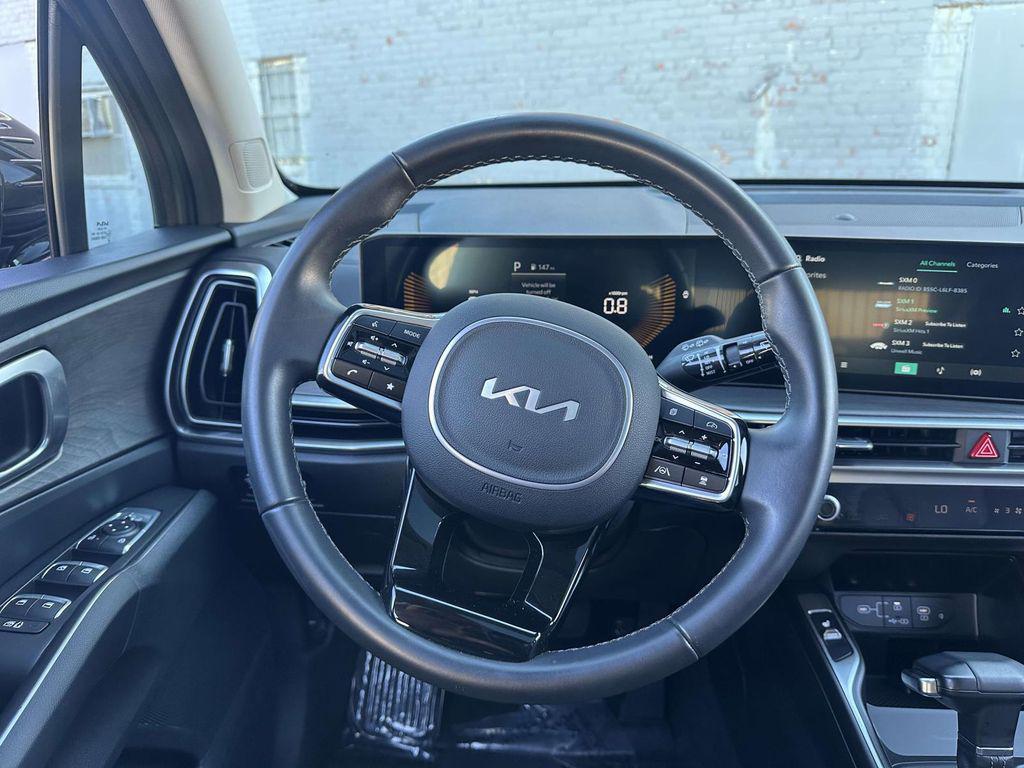 used 2024 Kia Sorento car, priced at $33,888