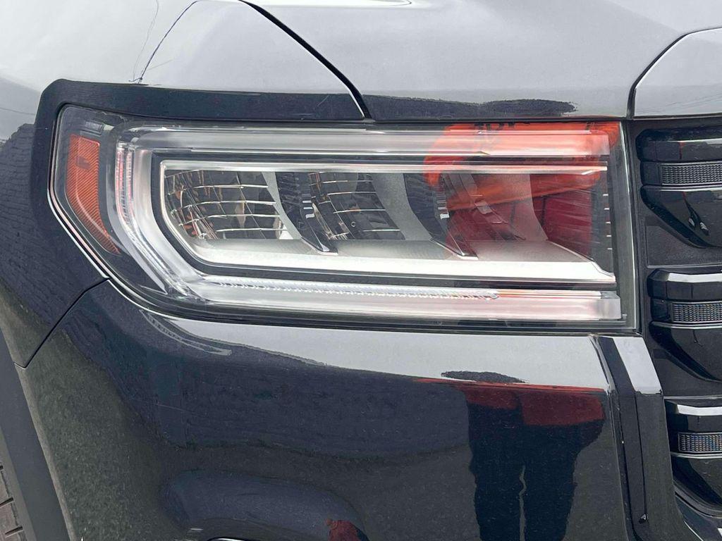 used 2021 GMC Acadia car, priced at $27,995