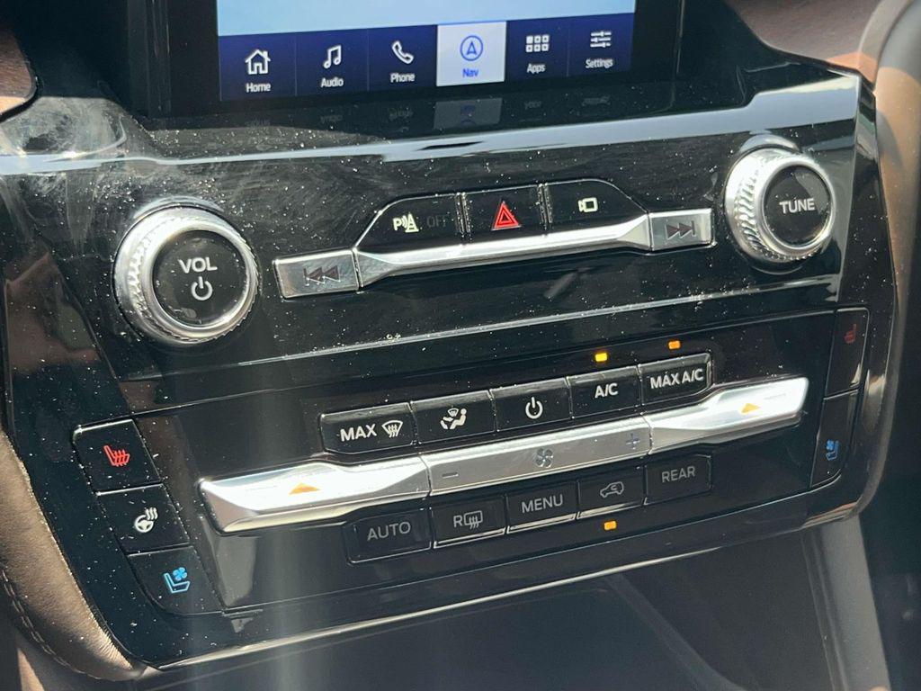 used 2022 Ford Explorer car, priced at $39,998