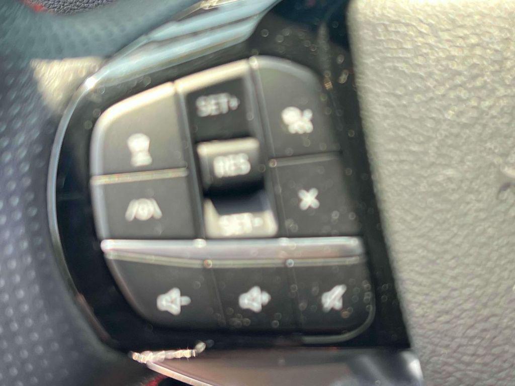 used 2022 Ford Explorer car, priced at $31,998