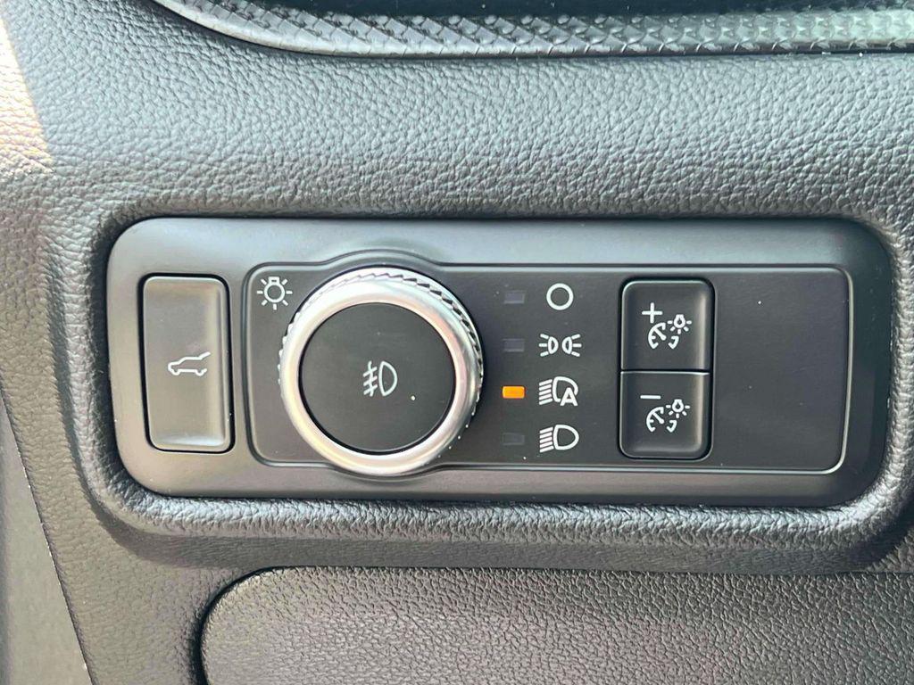 used 2022 Ford Explorer car, priced at $31,998