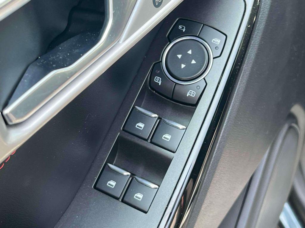 used 2022 Ford Explorer car, priced at $31,998