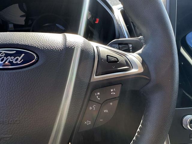 used 2024 Ford Edge car, priced at $30,998