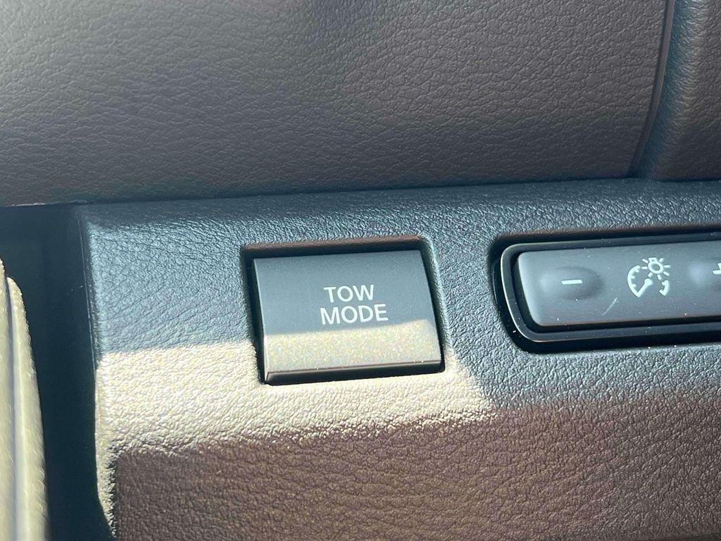 used 2025 Nissan Frontier car, priced at $31,998