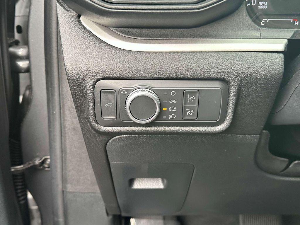 used 2022 Ford Explorer car, priced at $28,495