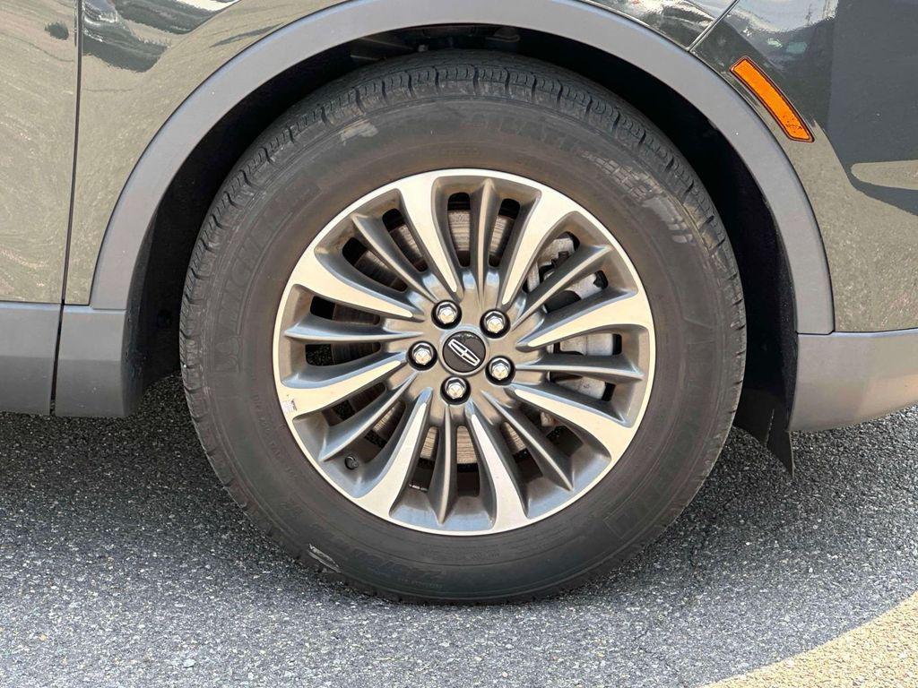 used 2022 Lincoln Nautilus car, priced at $29,998