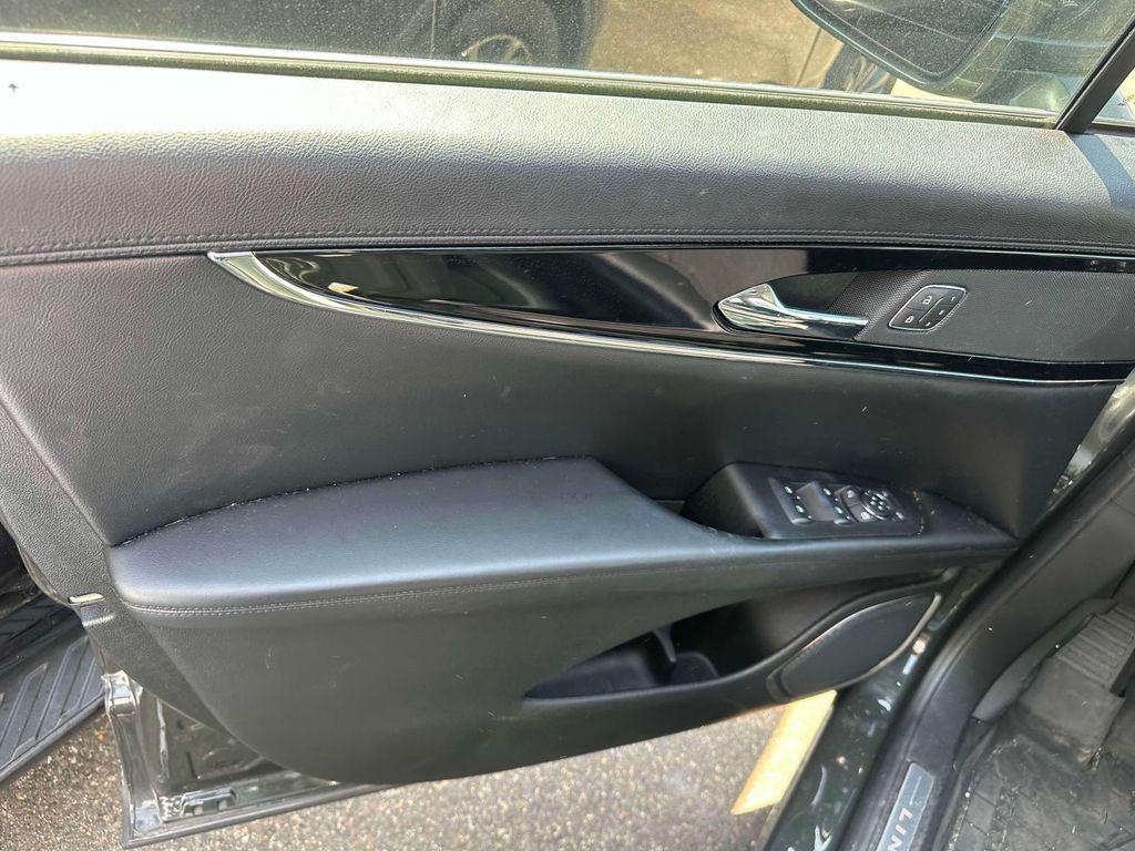 used 2022 Lincoln Nautilus car, priced at $29,998