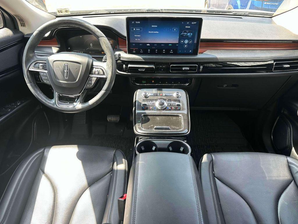 used 2022 Lincoln Nautilus car, priced at $29,998