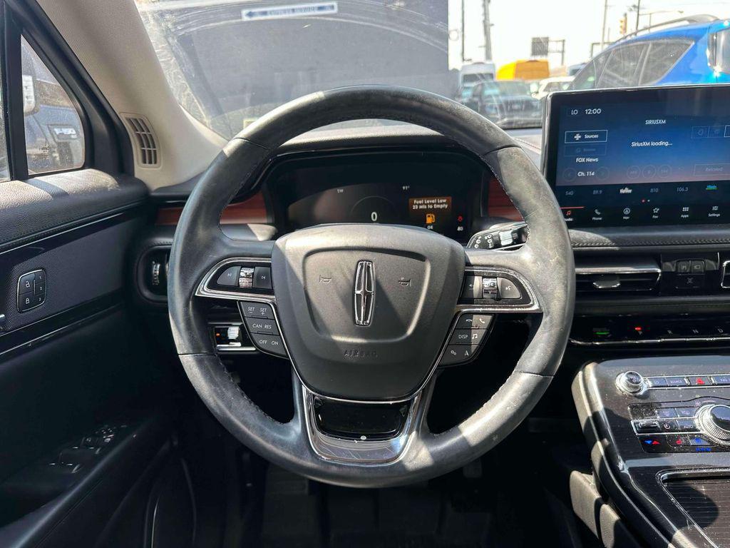 used 2022 Lincoln Nautilus car, priced at $29,998