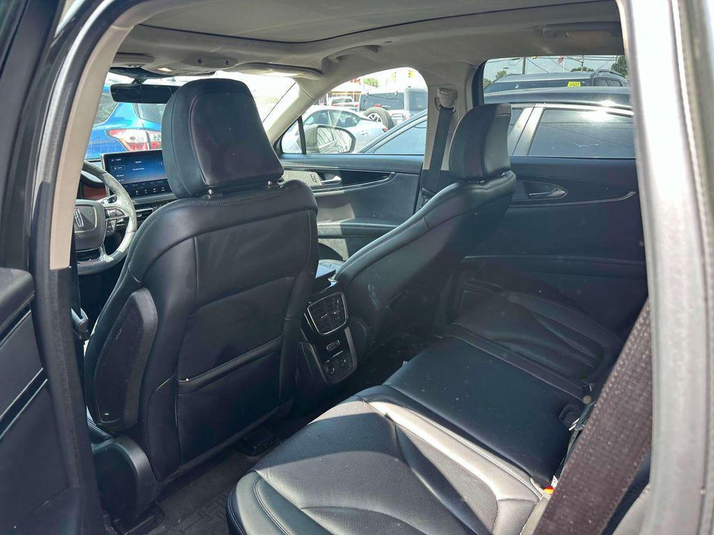 used 2022 Lincoln Nautilus car, priced at $29,998