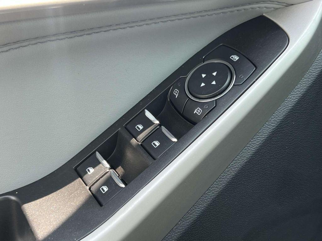 used 2022 Ford Explorer car, priced at $29,998