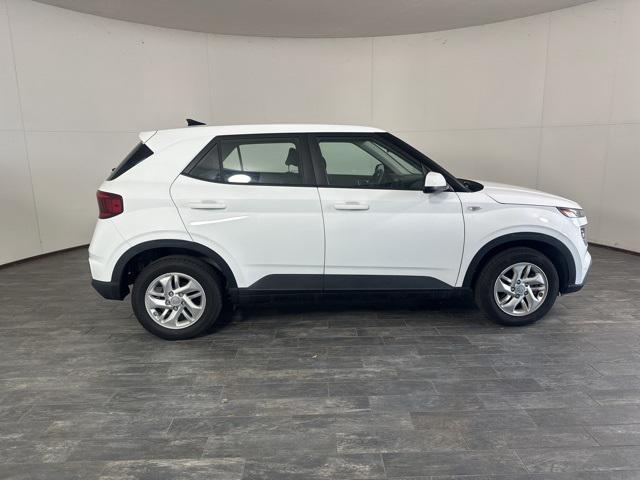 used 2021 Hyundai Venue car, priced at $11,888