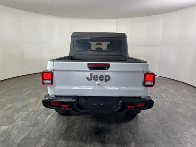 used 2022 Jeep Gladiator car, priced at $31,988