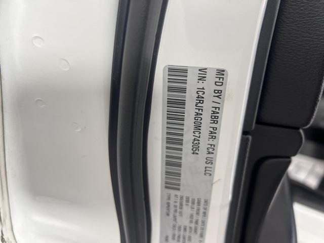 used 2021 Jeep Grand Cherokee car, priced at $21,888
