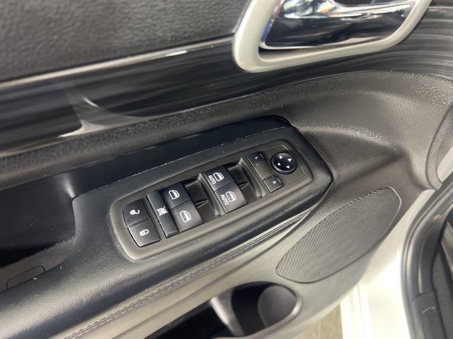 used 2021 Jeep Grand Cherokee car, priced at $21,888