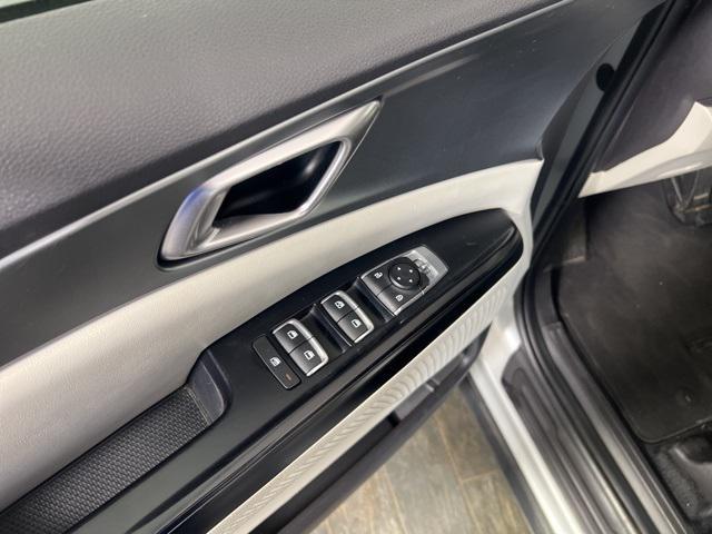 used 2022 Kia Carnival car, priced at $20,888