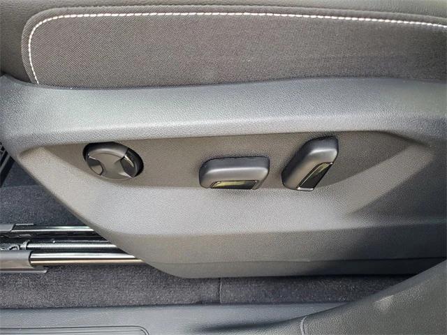 new 2026 Volkswagen Atlas car, priced at $38,946