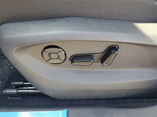 new 2025 Volkswagen Tiguan car, priced at $31,157