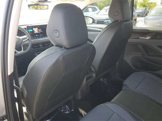 new 2025 Volkswagen Tiguan car, priced at $31,157