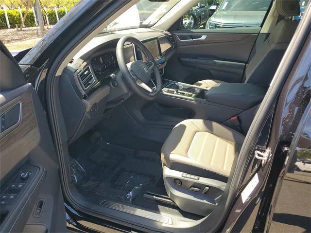 new 2025 Volkswagen Atlas car, priced at $46,861