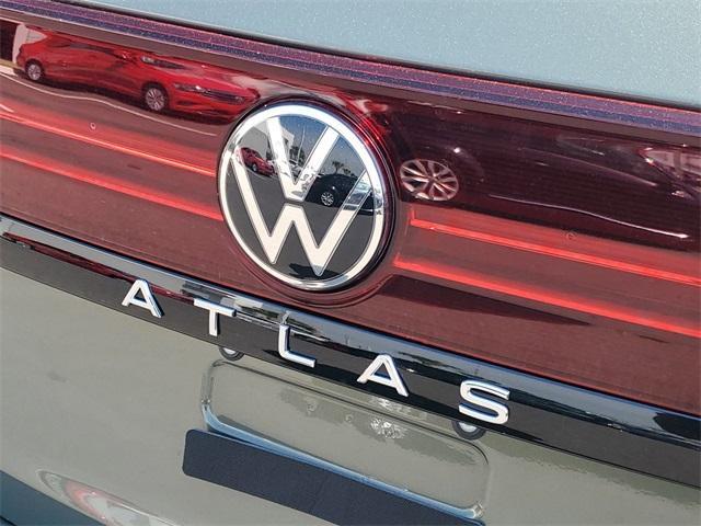 new 2024 Volkswagen Atlas car, priced at $48,244