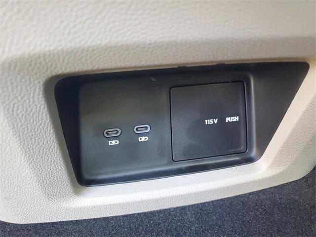 new 2026 Volkswagen Atlas car, priced at $46,922