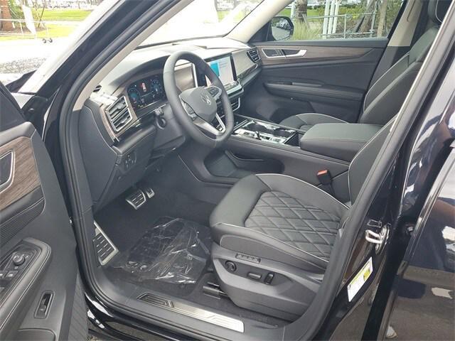 new 2025 Volkswagen Atlas car, priced at $50,116