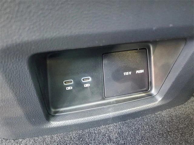 new 2026 Volkswagen Atlas car, priced at $53,483