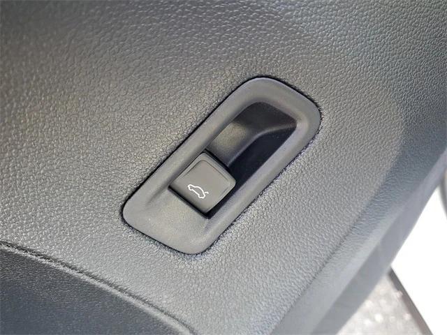 new 2026 Volkswagen Atlas car, priced at $53,483