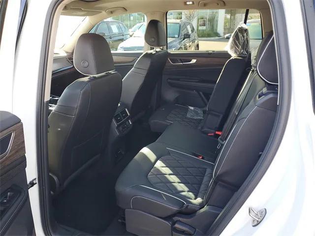 new 2026 Volkswagen Atlas car, priced at $53,483