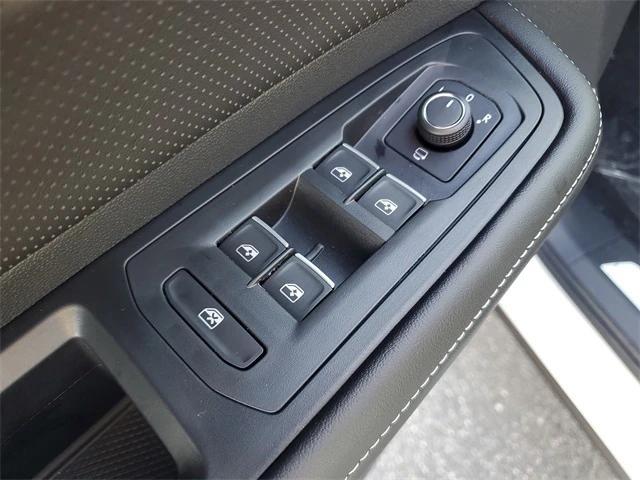 new 2026 Volkswagen Atlas car, priced at $53,483