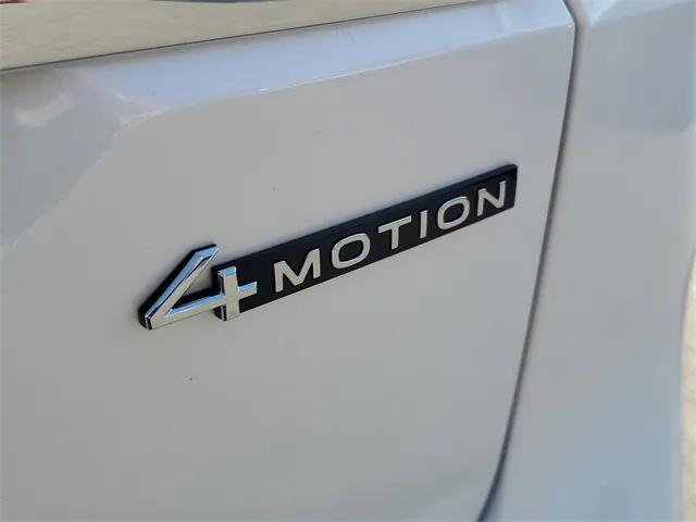 new 2026 Volkswagen Atlas car, priced at $53,483