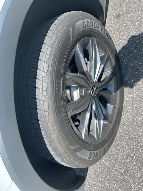 used 2022 Volkswagen Tiguan car, priced at $22,999