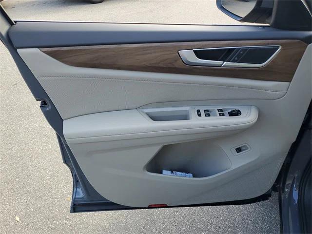 new 2026 Volkswagen Atlas car, priced at $43,975