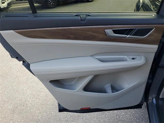 new 2026 Volkswagen Atlas car, priced at $43,975