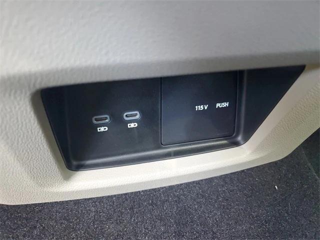 new 2026 Volkswagen Atlas car, priced at $43,975