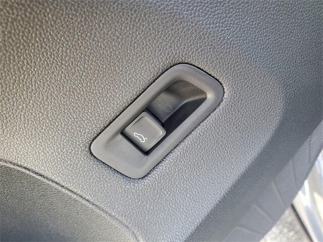 new 2026 Volkswagen Atlas Cross Sport car, priced at $50,046