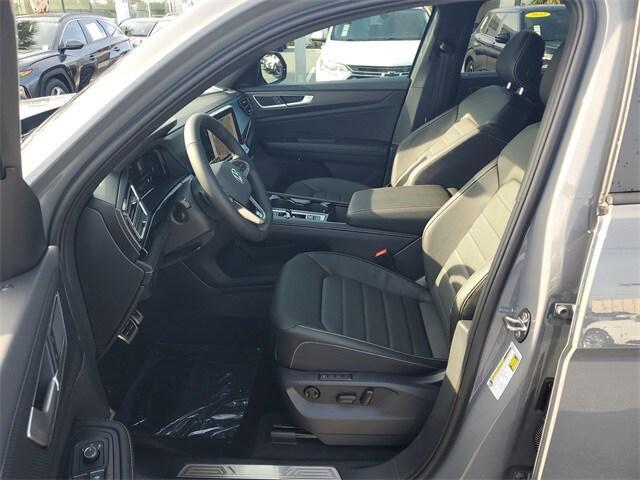 new 2026 Volkswagen Atlas Cross Sport car, priced at $50,046