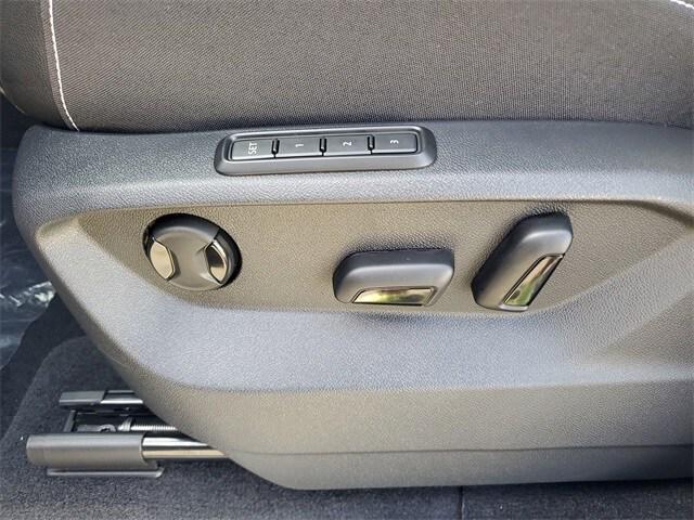 new 2026 Volkswagen Atlas Cross Sport car, priced at $50,046