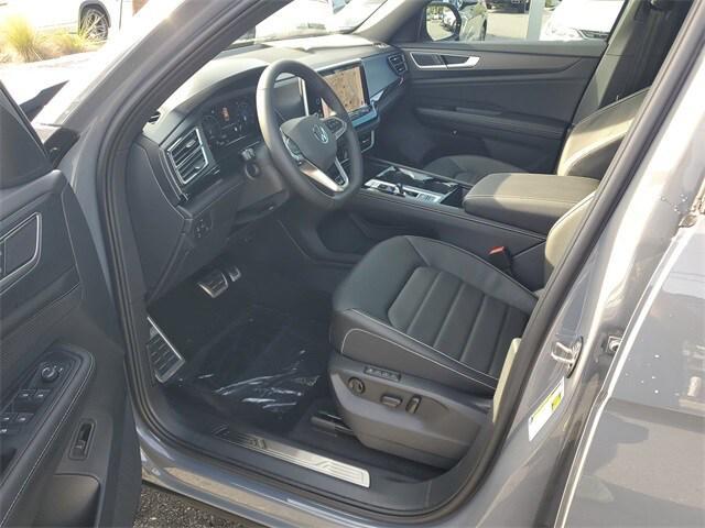 new 2026 Volkswagen Atlas Cross Sport car, priced at $50,046