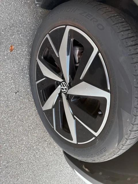 used 2023 Volkswagen ID.4 car, priced at $21,499