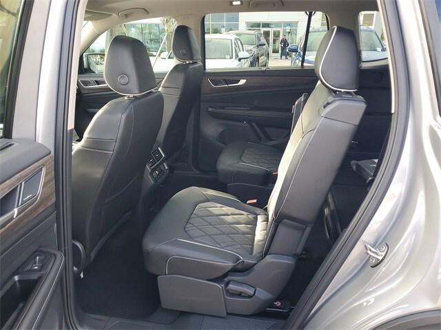 new 2026 Volkswagen Atlas car, priced at $54,144