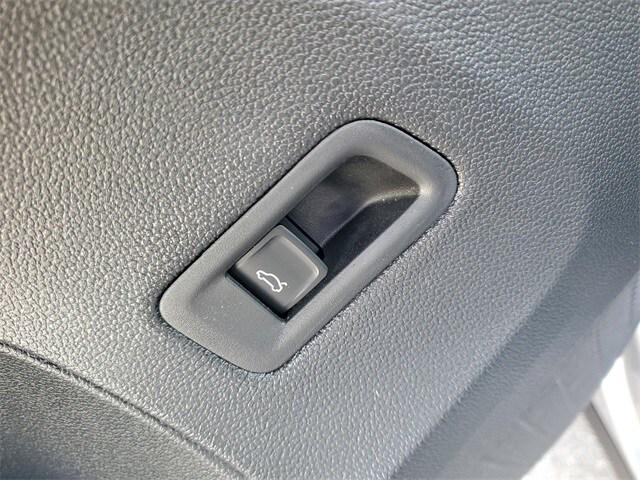 new 2026 Volkswagen Atlas car, priced at $54,144