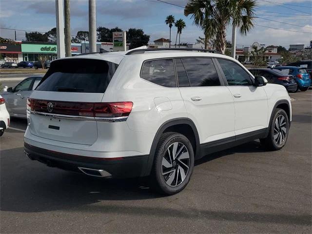 new 2024 Volkswagen Atlas car, priced at $38,234