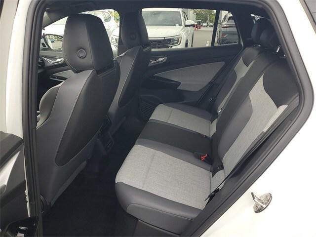 new 2025 Volkswagen ID.4 car, priced at $40,635