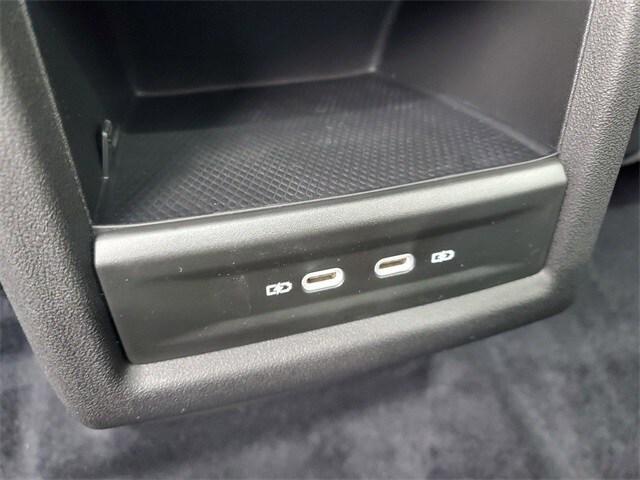 new 2025 Volkswagen ID.4 car, priced at $40,635