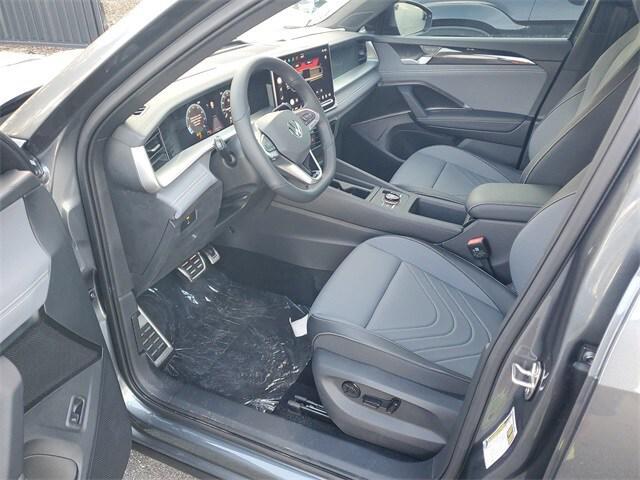 new 2025 Volkswagen Tiguan car, priced at $34,111