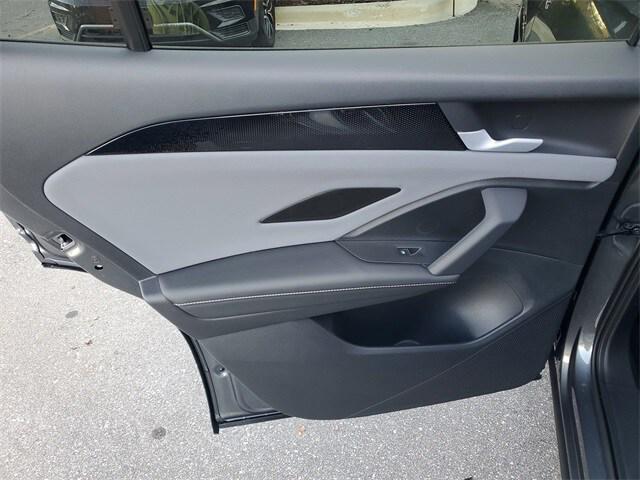 new 2025 Volkswagen Tiguan car, priced at $34,111