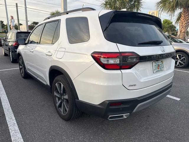 used 2023 Honda Pilot car, priced at $35,999